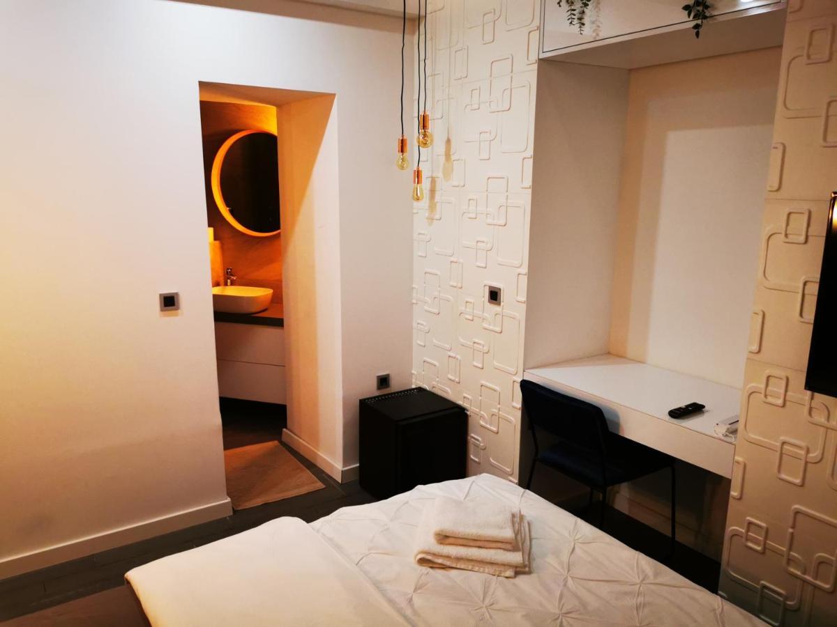 Apartment And Rooms Marinac ザグレブ エクステリア 写真